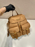 کیف کوله زنانه برند Prada