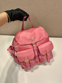 کیف کوله زنانه برند Prada