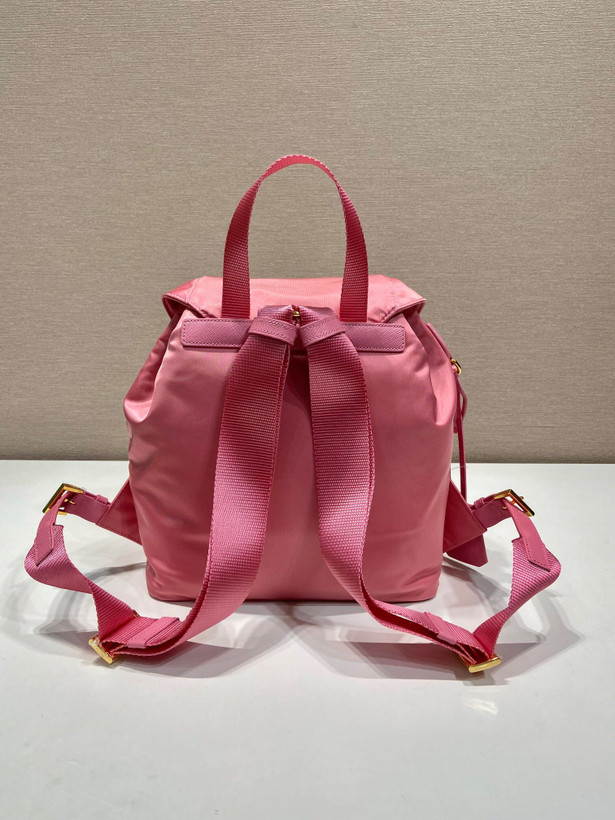 کیف کوله زنانه برند Prada