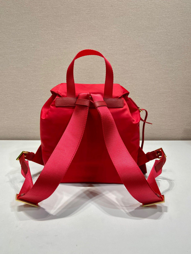 کیف کوله زنانه برند Prada