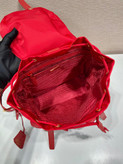 کیف کوله زنانه برند Prada
