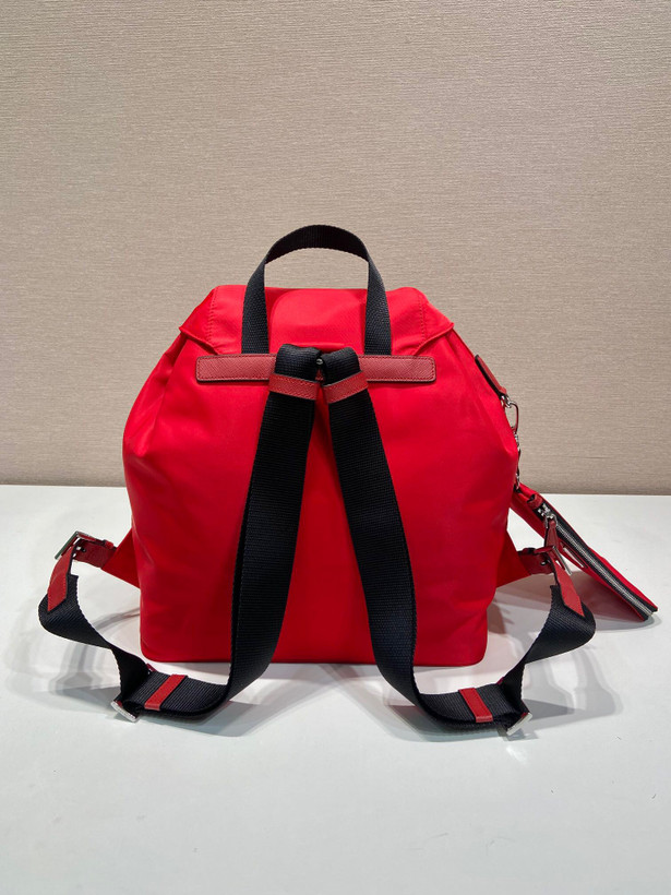 کیف کوله زنانه برند Prada