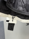 کاپشن زنانه برند Moncler