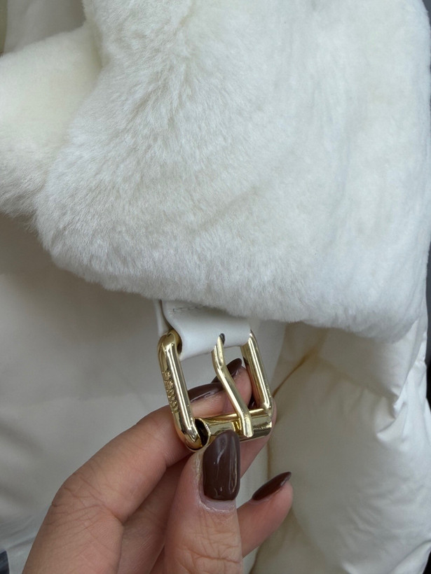 کاپشن زنانه برند Fendi