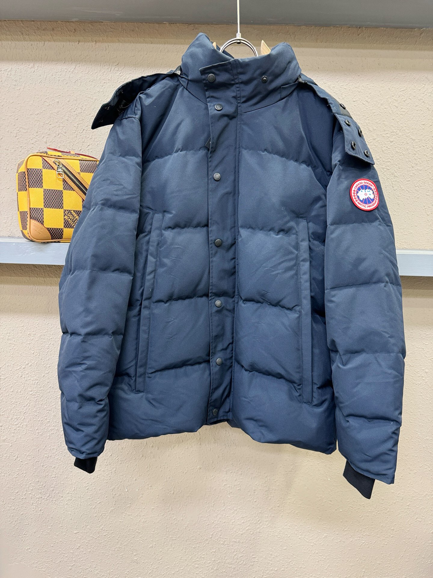 کاپشن مردانه برند Canada Goose