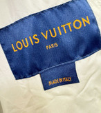کاپشن برند Louis Vuitton