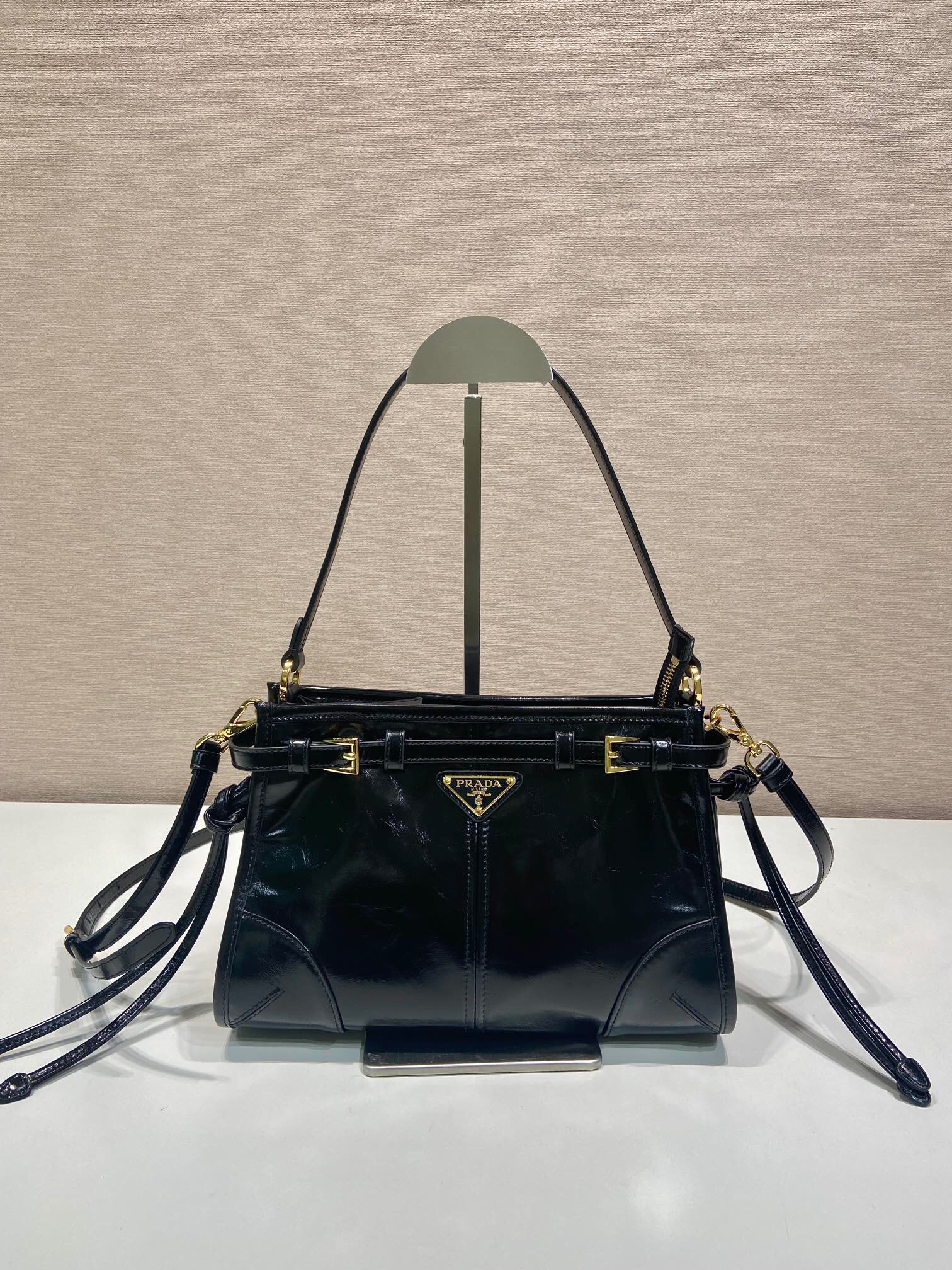 کیف زنانه برند Prada