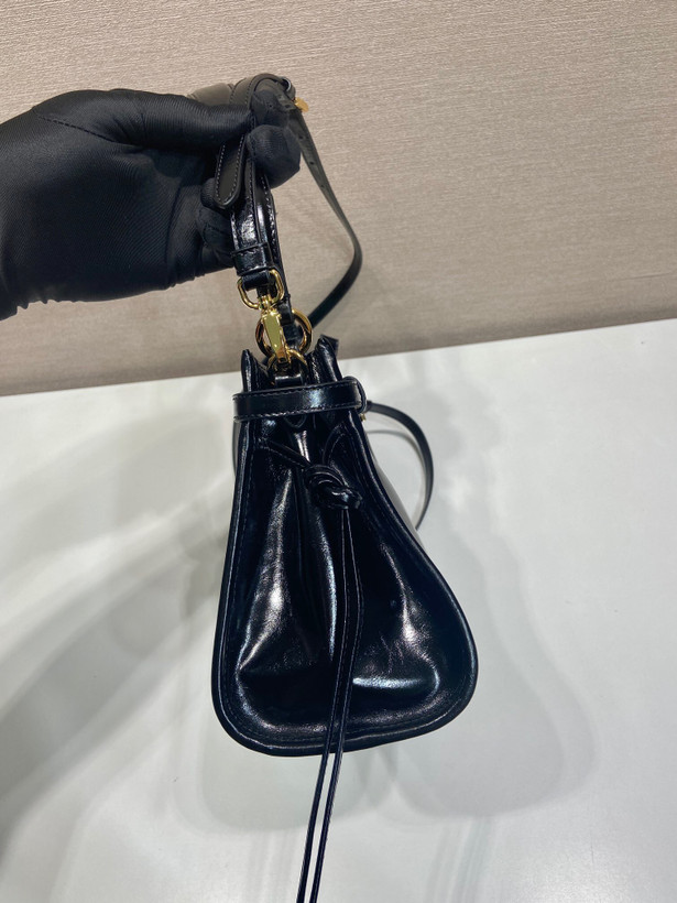 کیف زنانه برند Prada