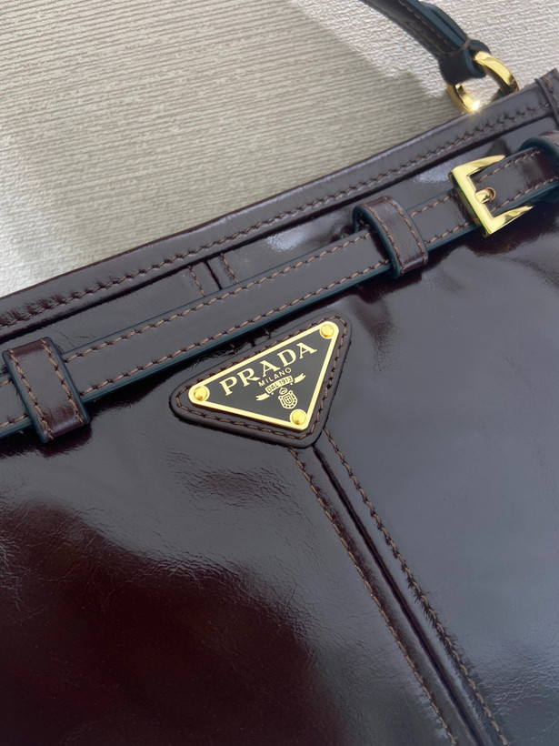 کیف زنانه برند Prada