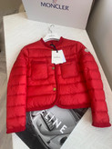 کاپشن زنانه برند Moncler