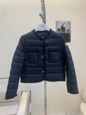 کاپشن زنانه برند Moncler