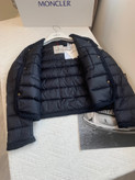 کاپشن زنانه برند Moncler
