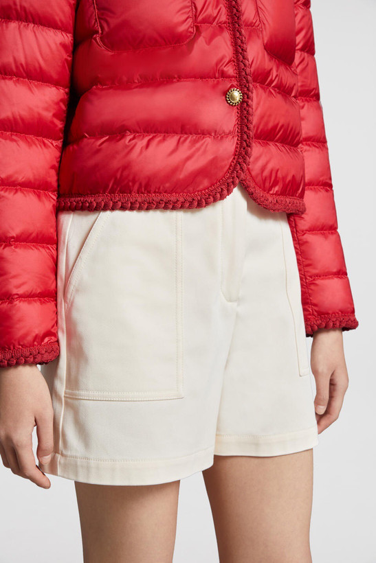 کاپشن زنانه برند Moncler