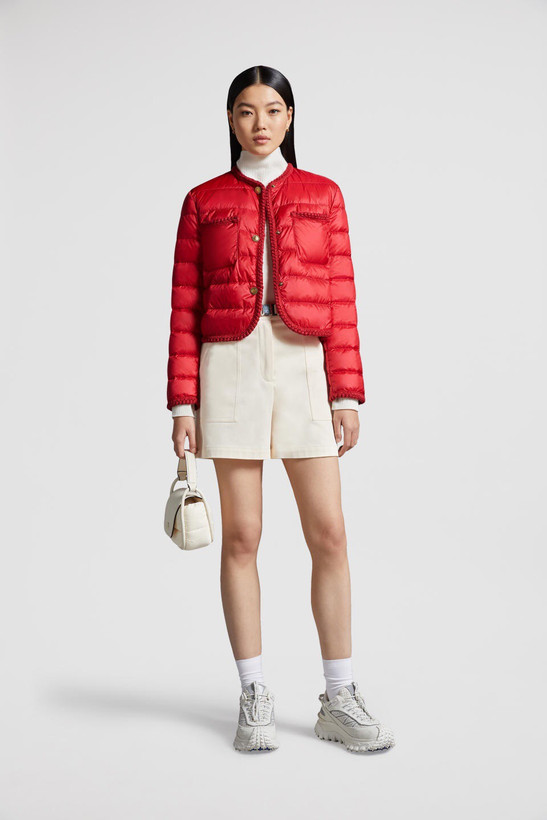 کاپشن زنانه برند Moncler