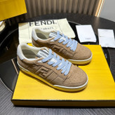 اسنیکر برند Fendi