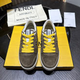 اسنیکر برند Fendi