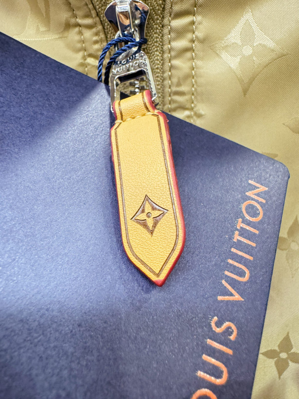 کاپشن مردانه برند Louis Vuitton