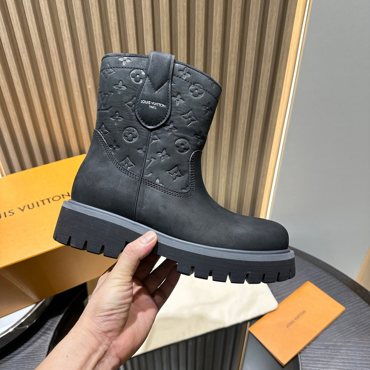 بوت مردانه برند Louis Vuitton