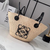 کیف زنانه برند Loewe مدل ۲۰۲۶