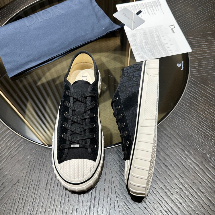 کفش کتانی برند Dior مدل Hooper