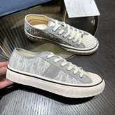 کفش کتانی برند Dior مدل Hooper