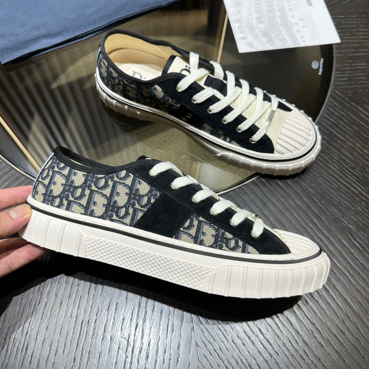 کفش کتانی برند Dior مدل Hooper