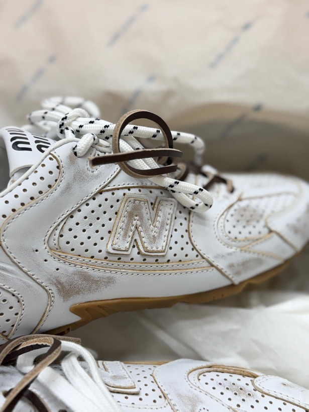 اسنیکر زنانه برند MiuMiu✖️newBalance