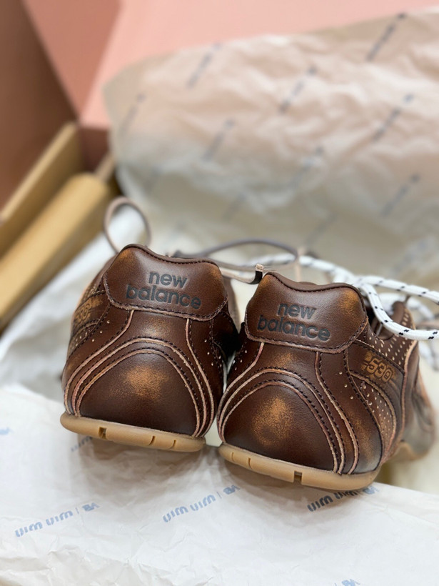 اسنیکر زنانه برند MiuMiu✖️newBalance