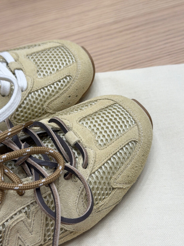 اسنیکر زنانه برند MiuMiu✖️newBalance