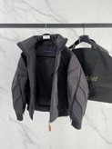 کاپشن برند Louis Vuitton مدل ۲۰۲۶