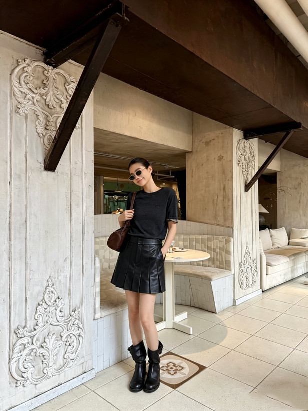 دامن چرم برند Meet Her
