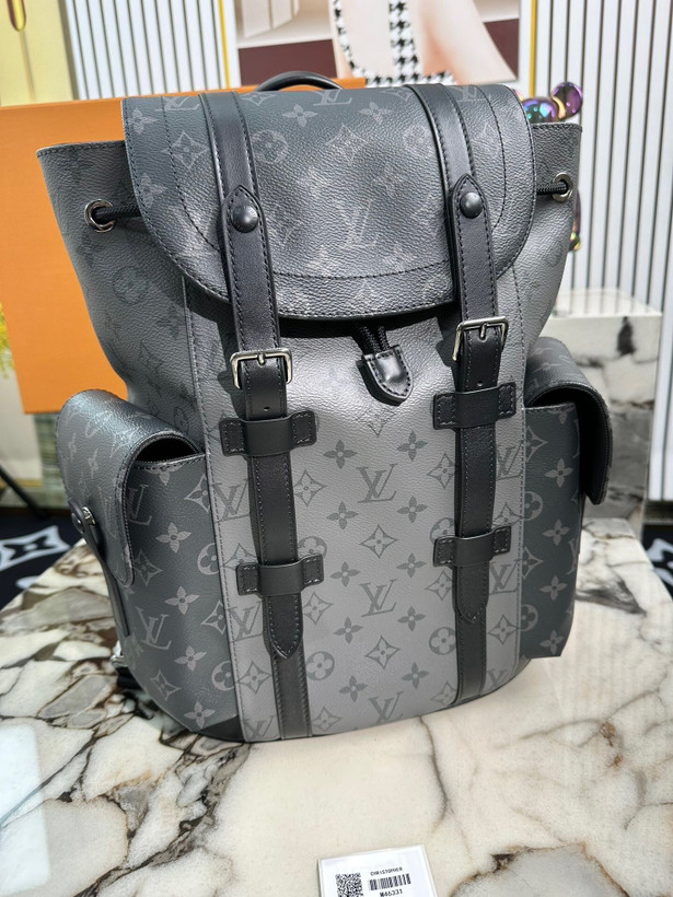 کیف کوله برند Louis Vuitton