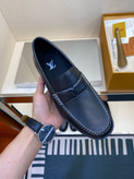 کالج مردانه برند Louis Vuitton