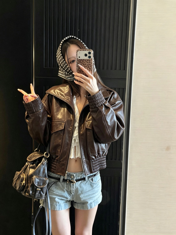 کاپشن چرم زنانه برند Loro Piana