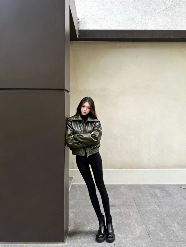 کاپشن چرم زنانه برند Loro Piana