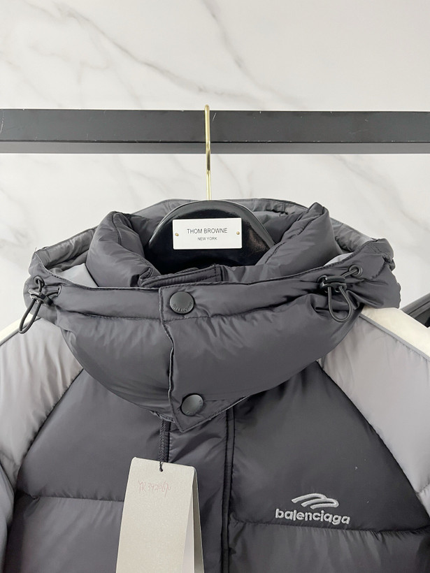 کاپشن مردانه برند Balenciaga
