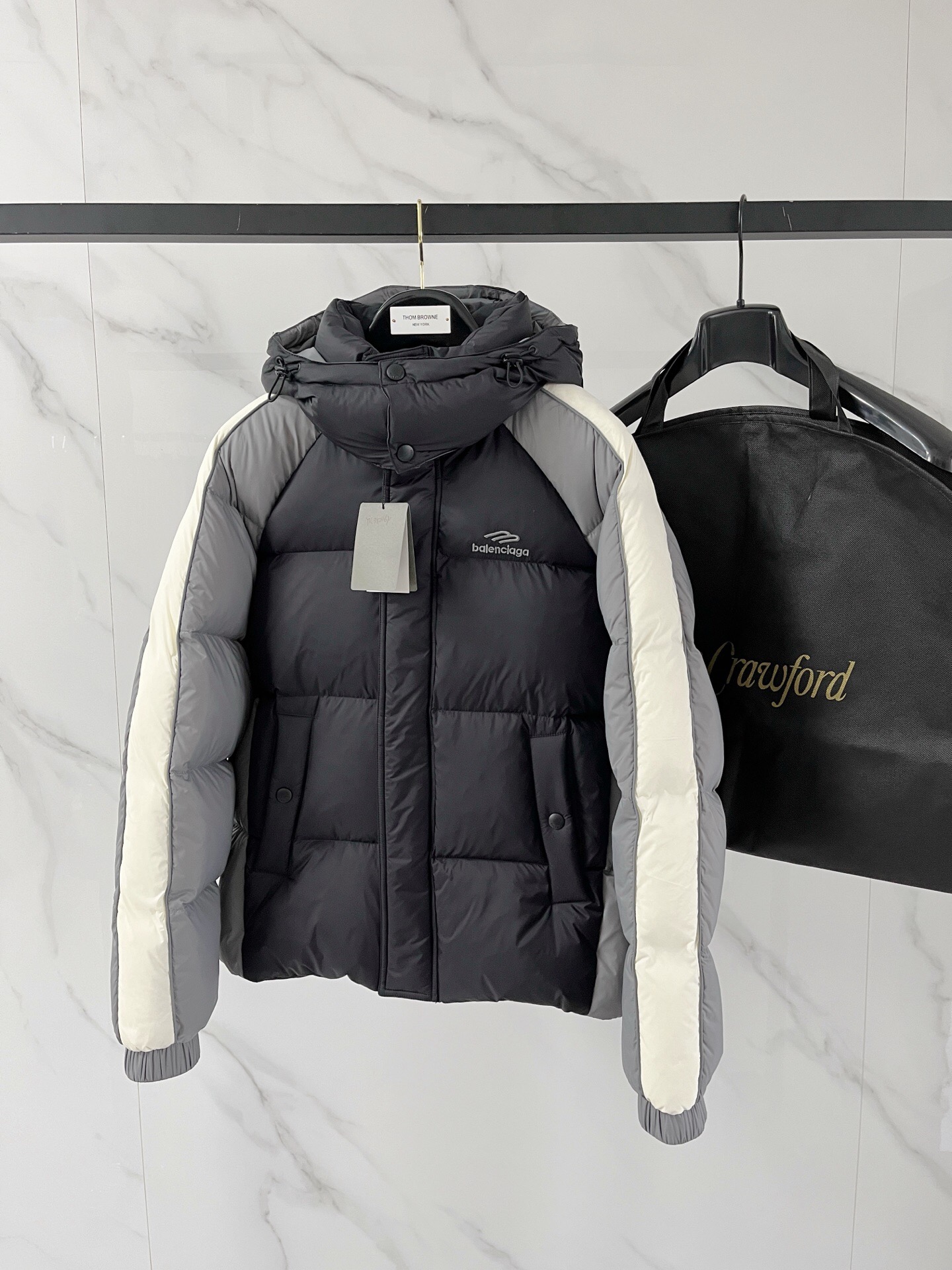 کاپشن مردانه برند Balenciaga