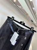 دامن چرم برند Chanel