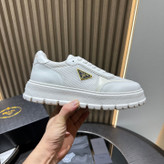 کفش کتانی مردانه برند prada