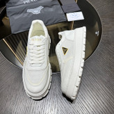 کفش کتانی مردانه برند prada