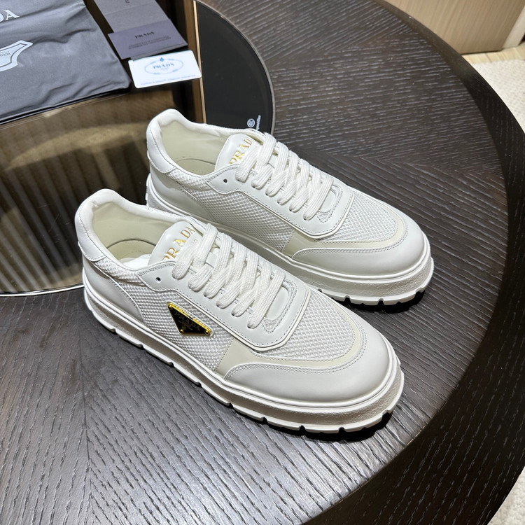 کفش کتانی مردانه برند prada