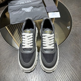 کفش کتانی مردانه برند prada