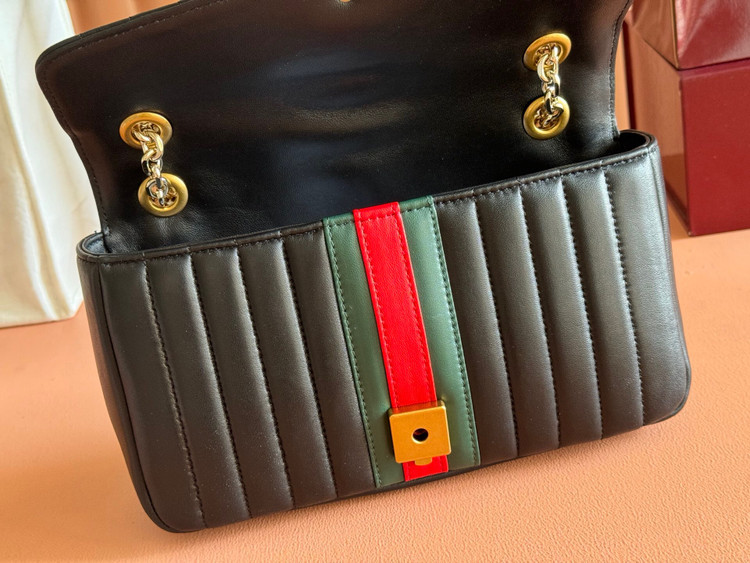 کیف زنانه برند Gucci مدل Primavera