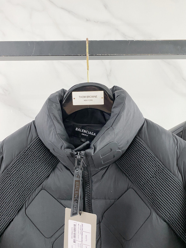 کاپشن مردانه برند Balenciaga