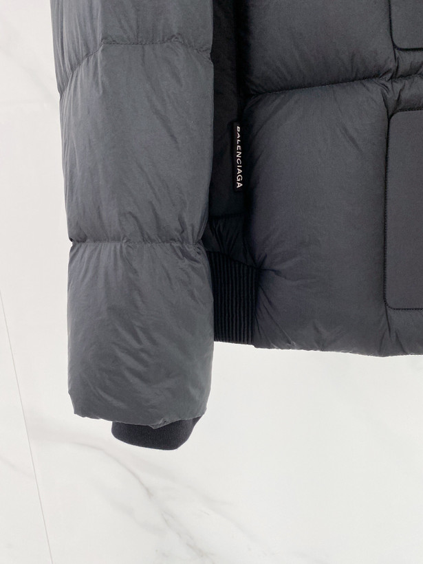 کاپشن مردانه برند Balenciaga
