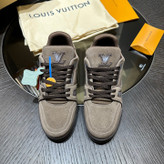 اسنیکر مردانه برند Louis Vuitton