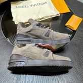 اسنیکر مردانه برند Louis Vuitton