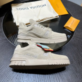 اسنیکر مردانه برند Louis Vuitton