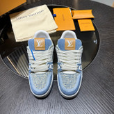 اسنیکر مردانه برند Louis Vuitton