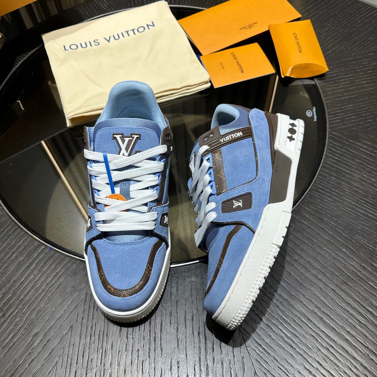 اسنیکر مردانه برند Louis Vuitton